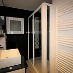 Renovado Con Terraza - Aire Acondicionado Y Garaje Privado - Es-258-12 Apartamento