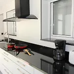 Renovado Con Terraza - Aire Acondicionado Y Garaje Privado - Es-258-12 Apartamento